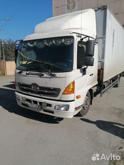 Hino 500 (Ranger), 2013