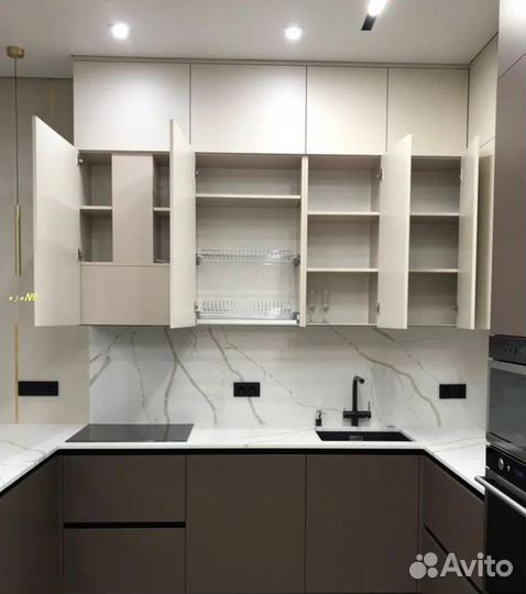 Кухонный гарнитур угловой на заказ