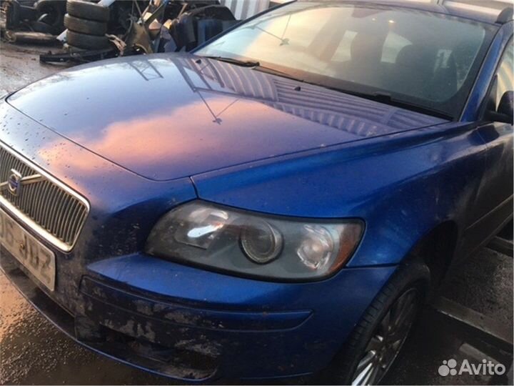Разбор на запчасти Volvo V50