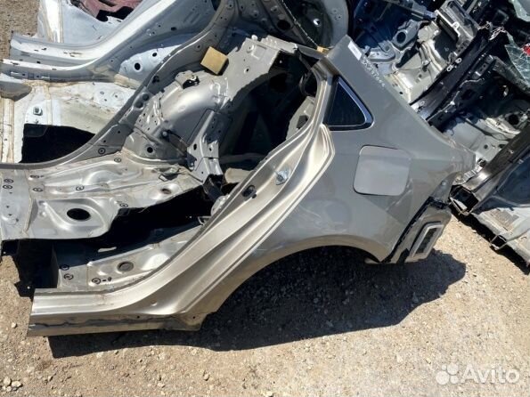 Четверть задняя левая Toyota Corolla e 210