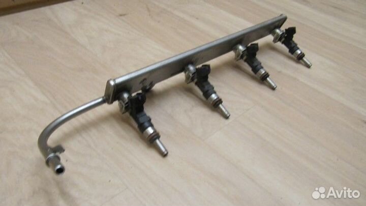 Рейка топливная (рампа) Mitsubishi Lancer (CX CY)