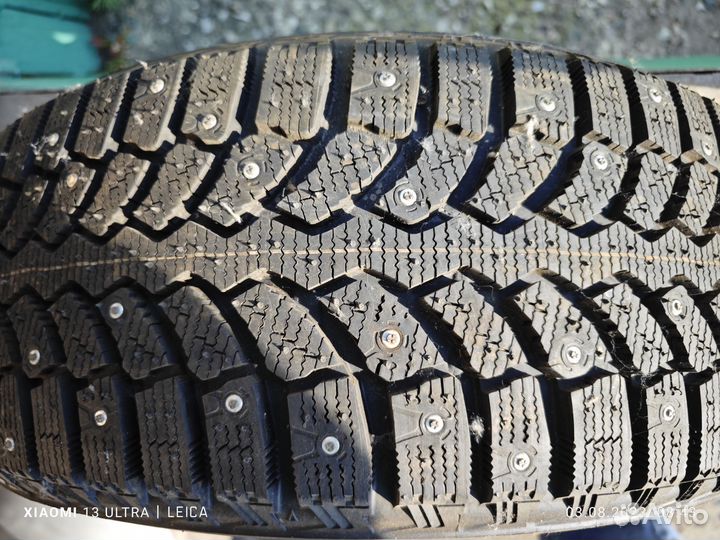 Bridgestone Blizzak Spike-01 205/55 R16 91