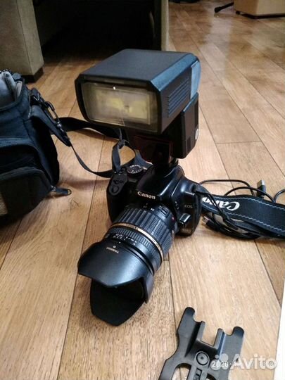 Зеркальный фотоаппарат