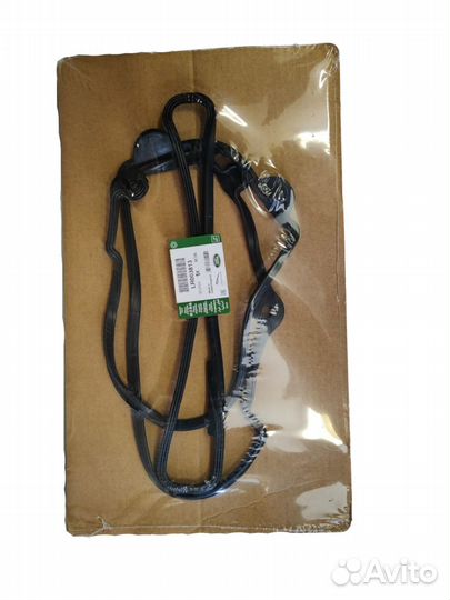 Прокладка клапанная Range Rover арт. LR003813