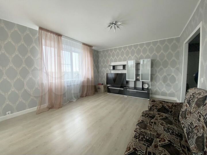 2-к. квартира, 68 м², 5/5 эт.