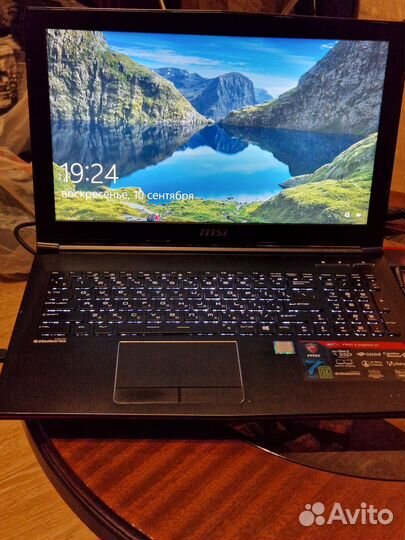 Ноутбук msi gp62 7RD Leonard