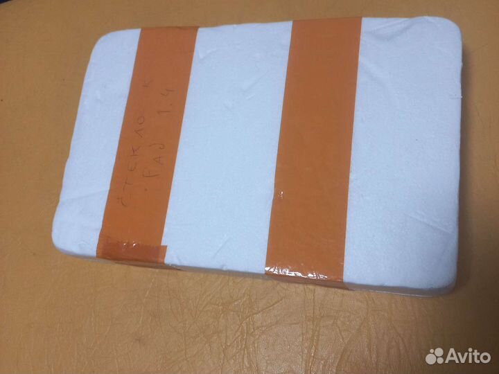 Защитное стекло iPad 1.4