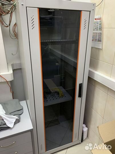 Серверный шкаф