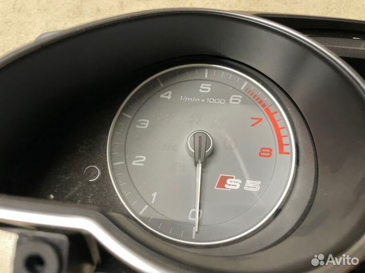 Панель приборов Audi S5 8T cgwc 2012