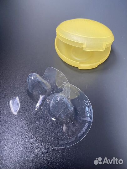 Накладки на грудь medela