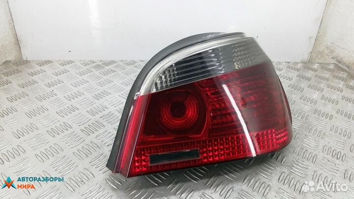 Фонарь задний правый BMW 5 E60/E61 2004
