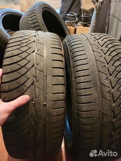 Michelin Agilis 3 245/45 R19
