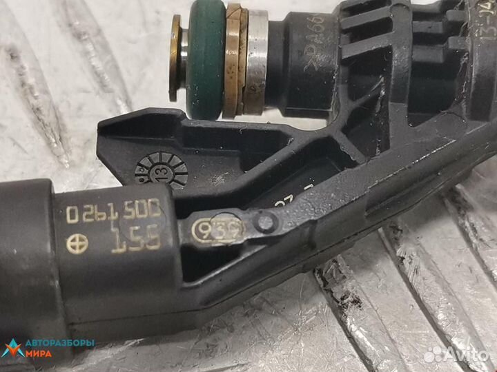 Форсунка Ford Escape 3 2013 CJ5Z9F593-A