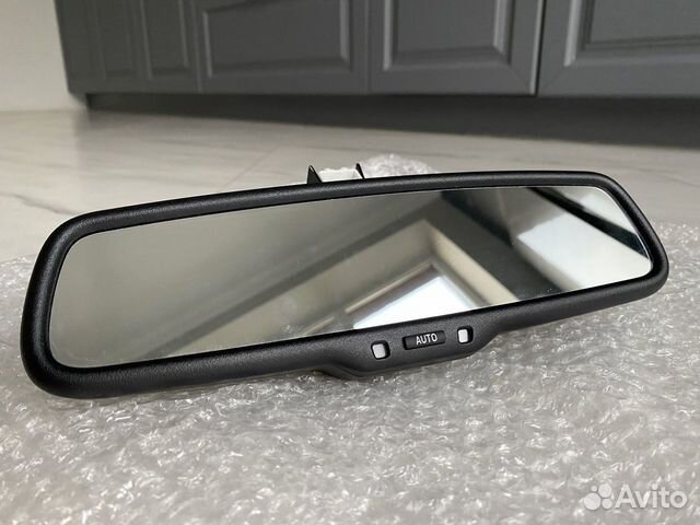 Зеркало заднего вида с монитором Toyota/Lexus