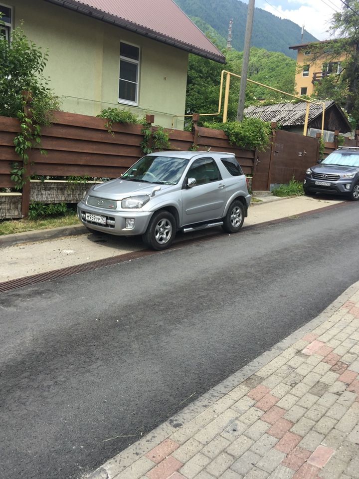 Toyota RAV4: фото владельца