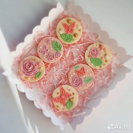 Шоколад,меренговый рулет,торт,капкейки,эскимо,бомб