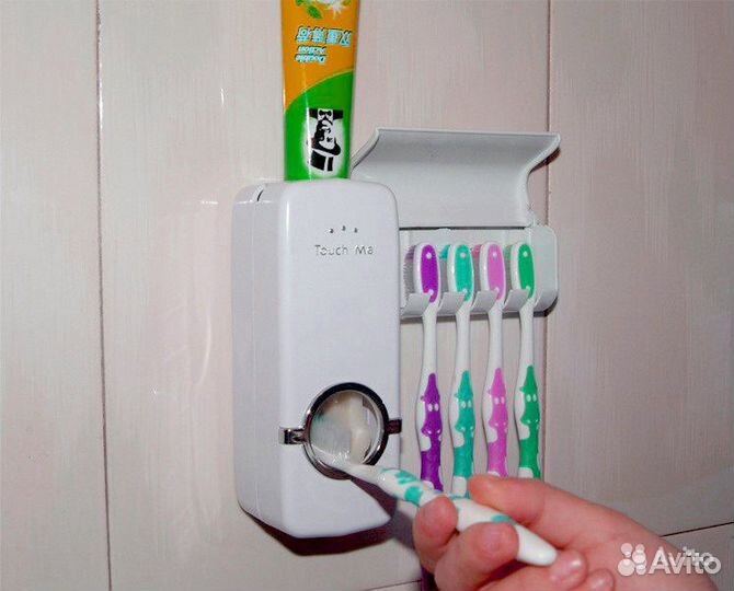Органайзер-дозатор для пасты и зубных щеток