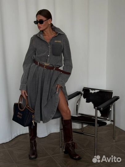 Джинсовый костюм женский с юбкой miu miu