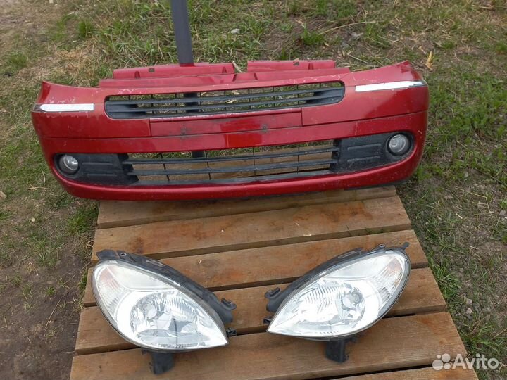 Citroen Xsara Picasso 99-12 перед бампер в сборе