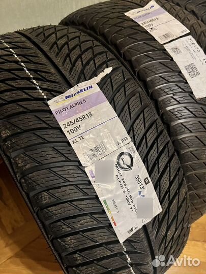 Michelin Alpin 5 245/45 R18