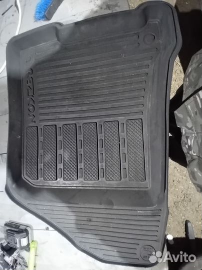 Автомобильные коврики vesta