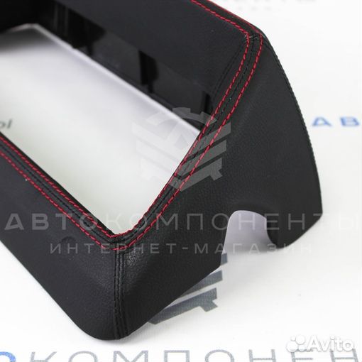 Облицовка комбинации приборов (в коже) Лада Нива 4