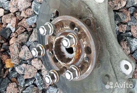 Ступица задняя правая левая Genesis G80