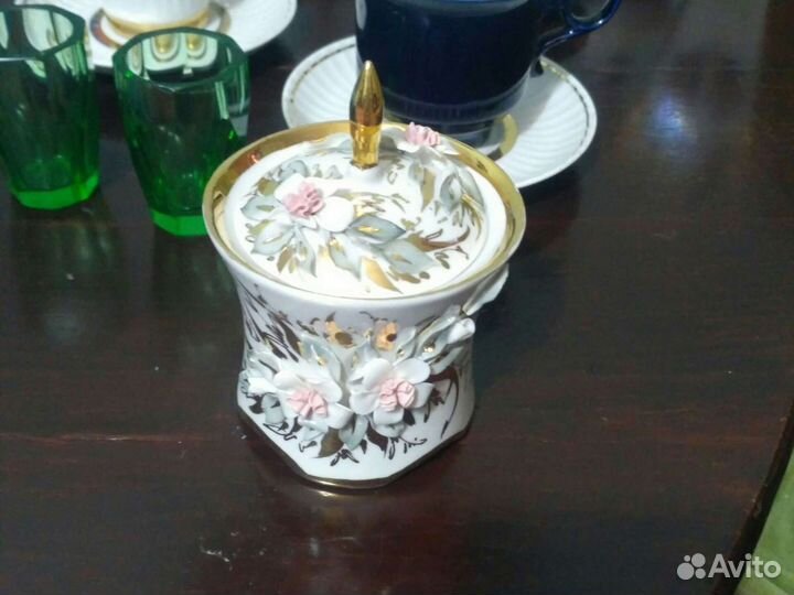 Посуда разная :кофейные пары из костяного фарфора