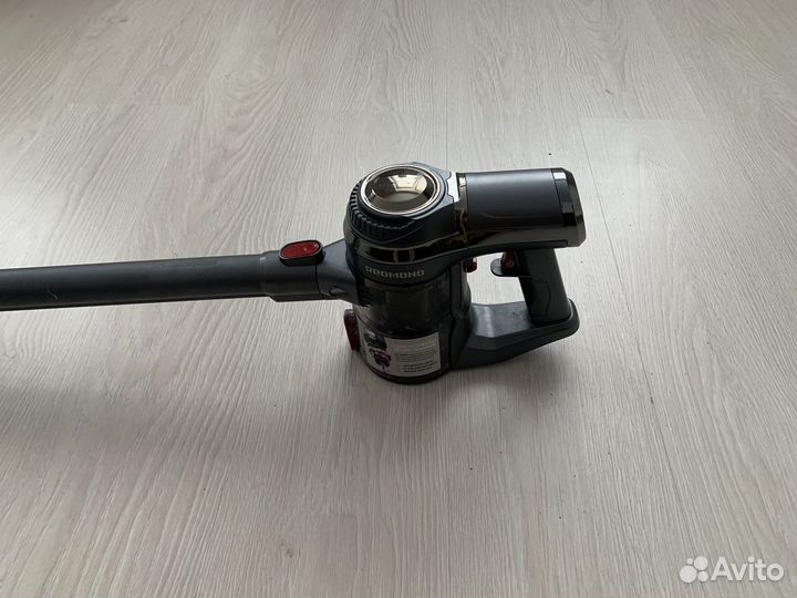 Пылесос redmond RV-UR 363