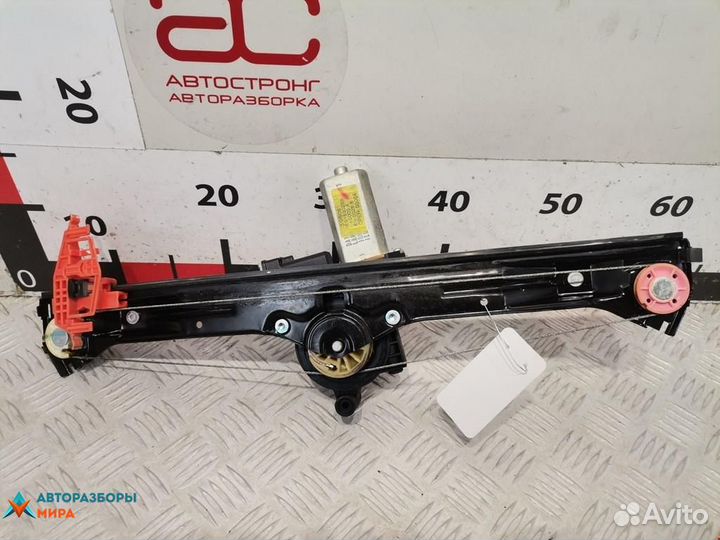 Стеклоподъемник передний правый Lancia Delta 3