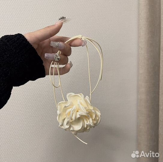 Чокер цветок на шею