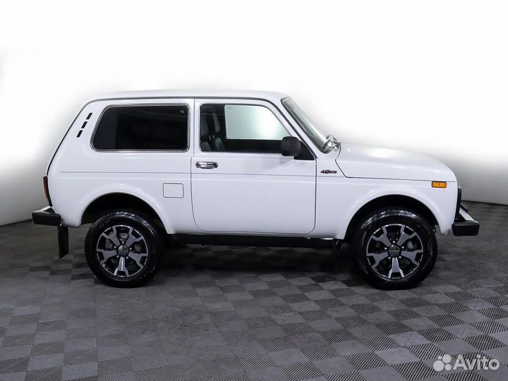 LADA 4x4 (Нива) 1.7 МТ, 2017, 11 156 км