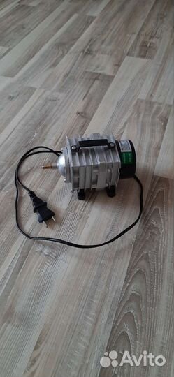 Компрессор воздушный для аквариумов