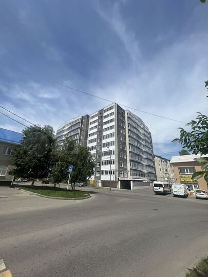 3-к. квартира, 85 м², 9/10 эт.