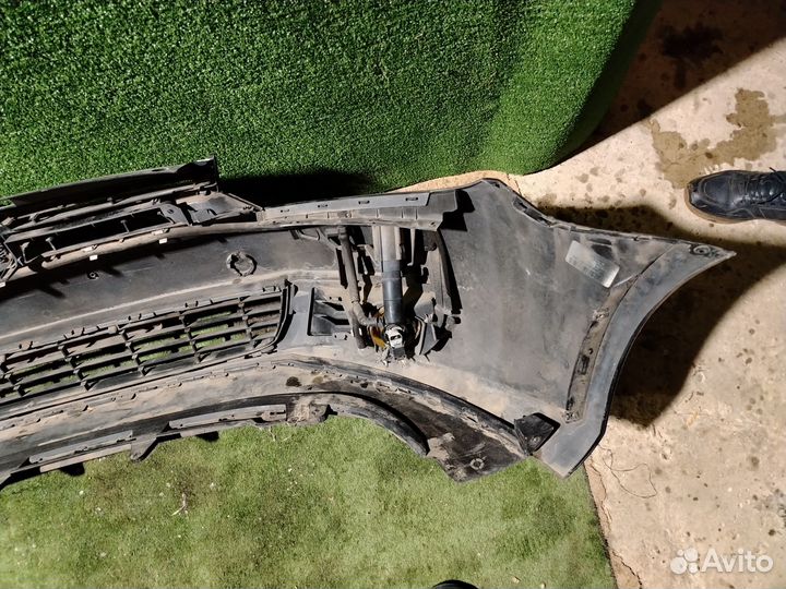 Бампер передний Volkswagen Golf 6 универсал