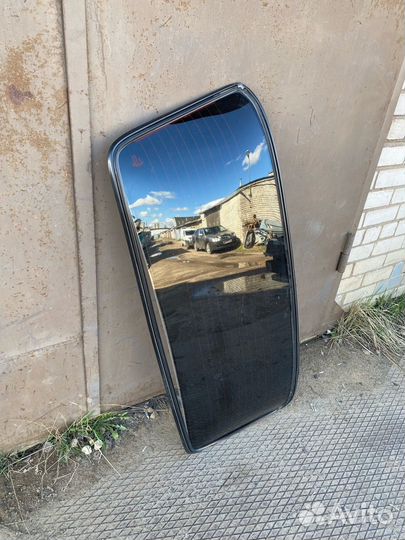 Стекло заднее ваз 2106