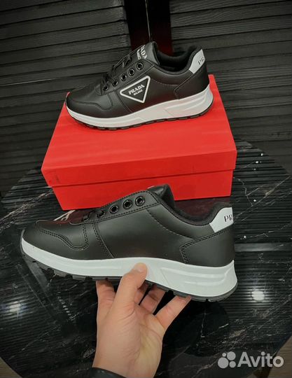 Кроссовки мужские