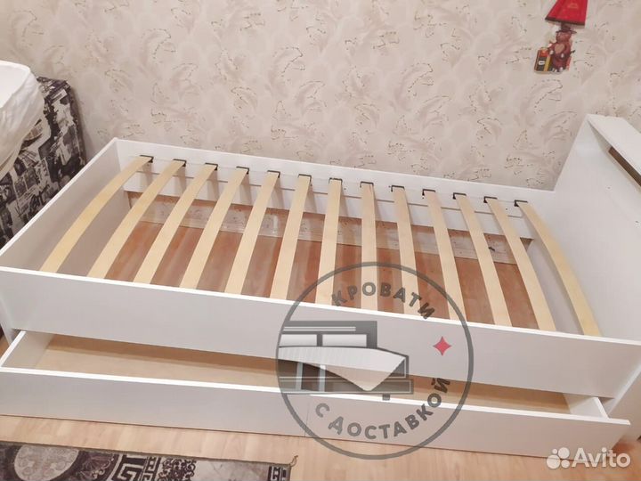 Кровать односпальная