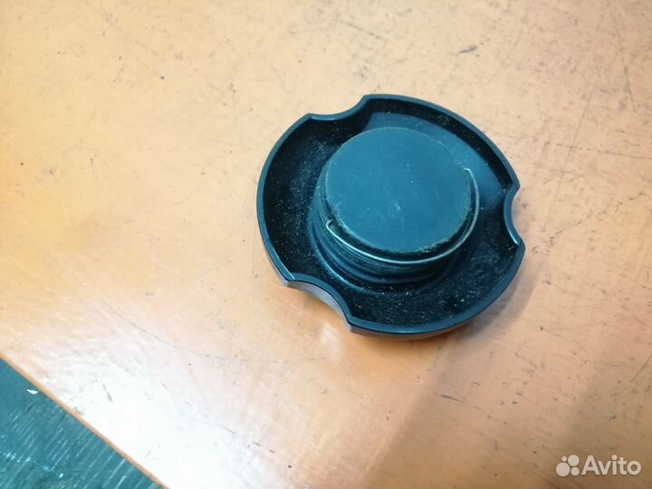 Крышка Бака Зид 50 Пилот