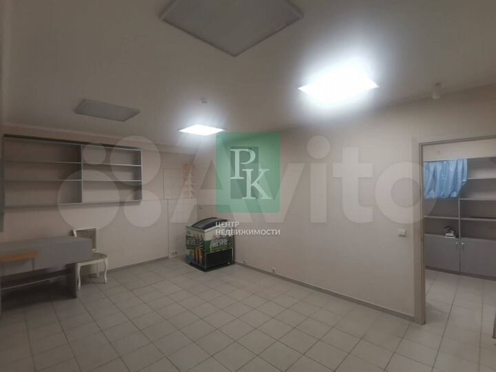 Помещение свободного назначения на Челнокова