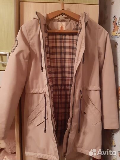 Куртка для девочки 152см
