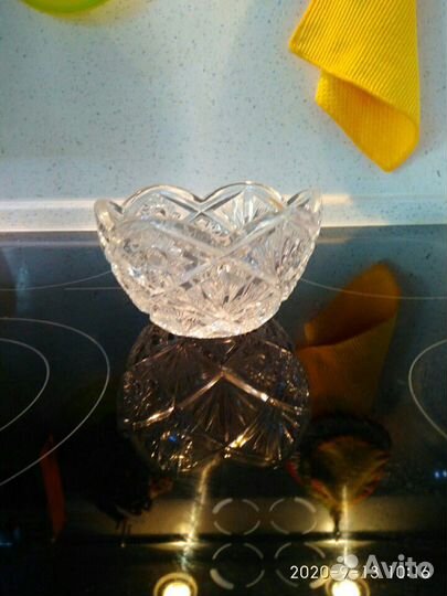 Хрустальная ваза
