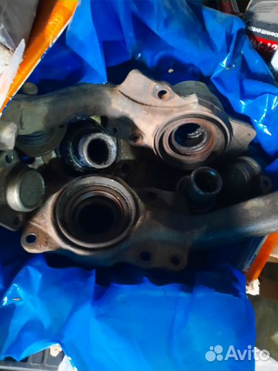 Поворотный кулак в сборе