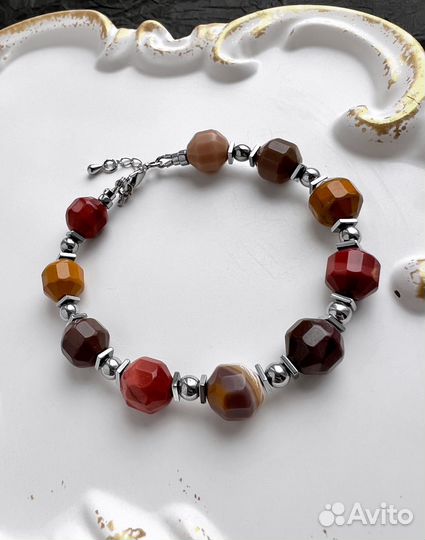 Браслет из натуральных камней