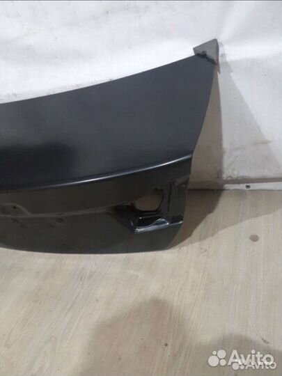 Крышка багажника камри 2011-17 год