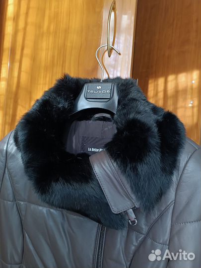 Пальто натуральное кожаное 44 на подкладе с мехом