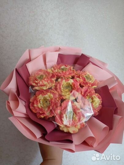 Шоколадные пионы, розы