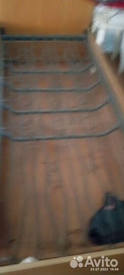 Кровать односпальная с матрасом бу