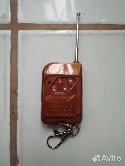 Пульт управления шлагбаумом, воротами новый