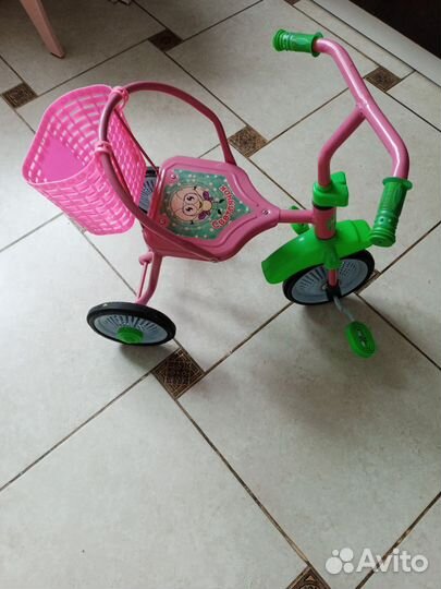 Велосипед трёхколёсный